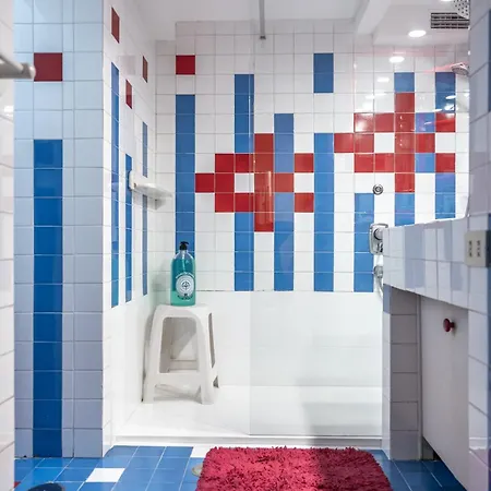 Domus Palestro 아파트 *