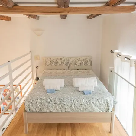 Apartman Domus Palestro *